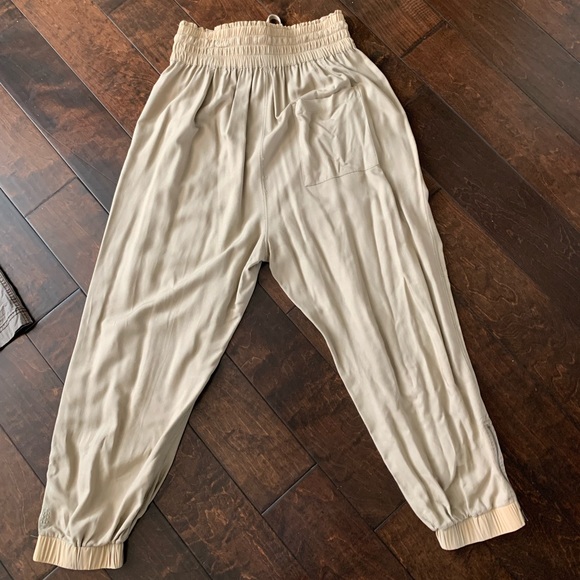 Free People Movement Khaki Jogger Trousers - Picture 4 of 12